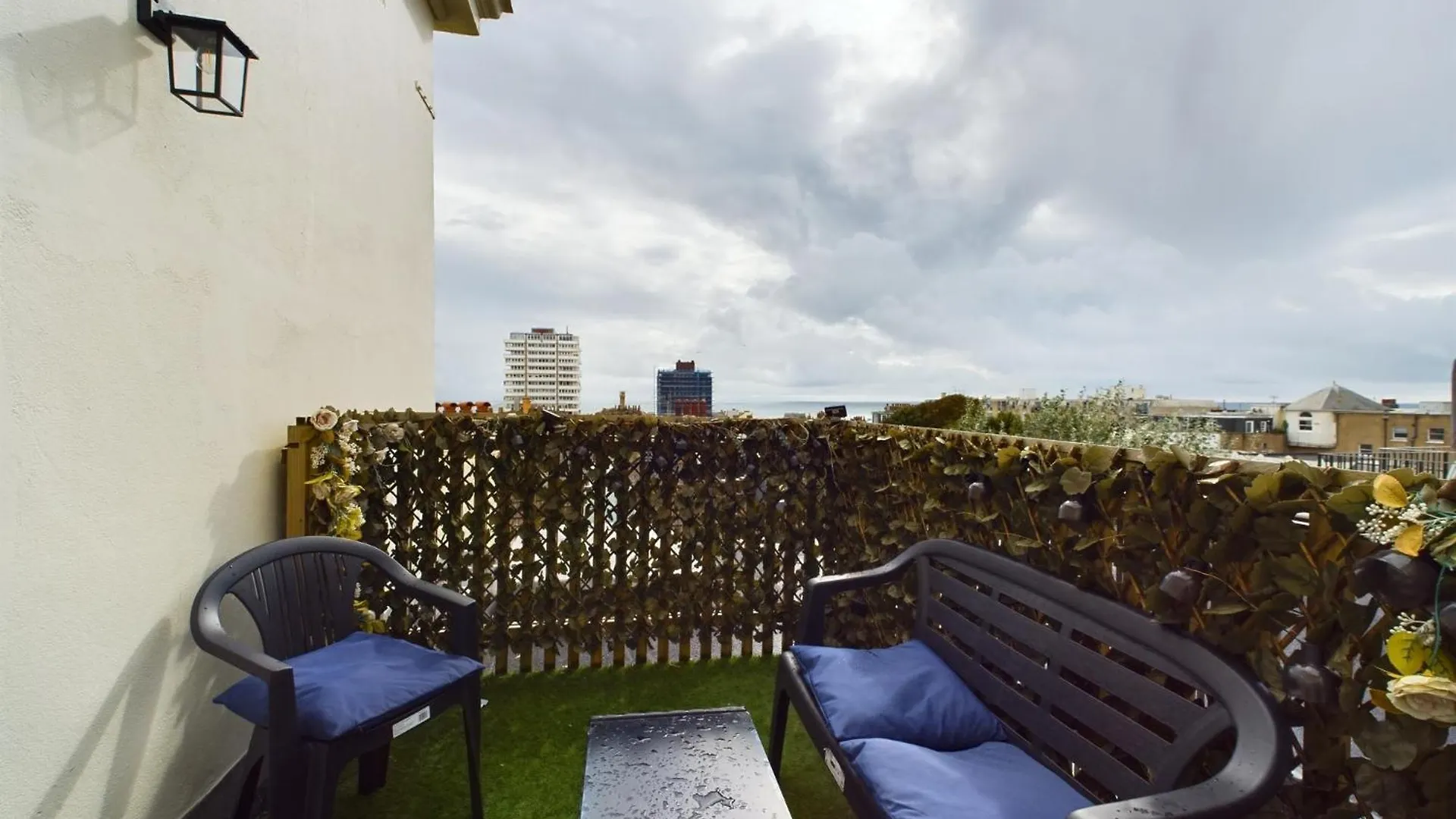 브라이턴 The Canopy, Rooftop Terrace, With Sea Views 아파트 영국